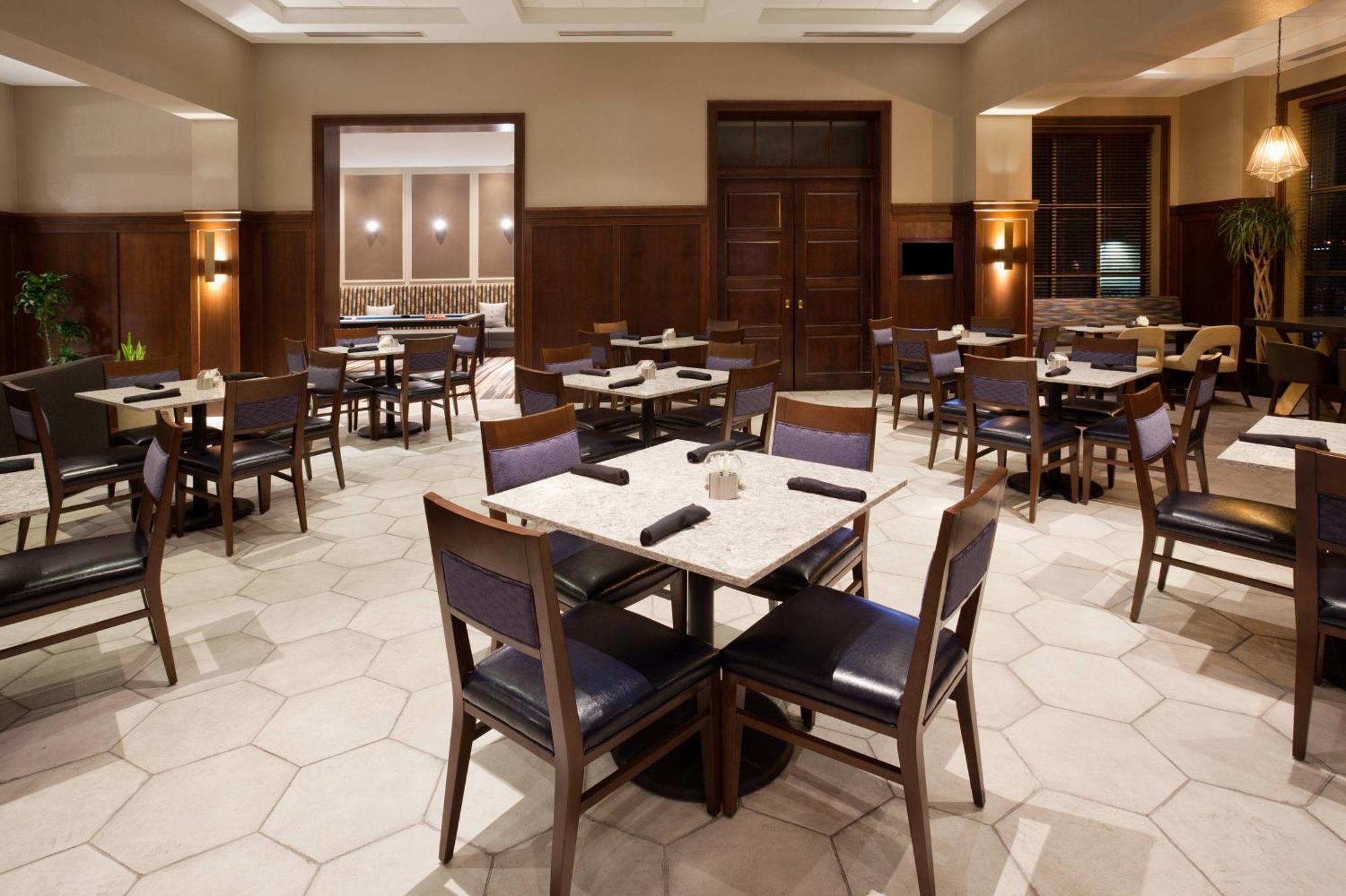 Sheraton St Paul Woodbury Hotel Eksteriør bilde
